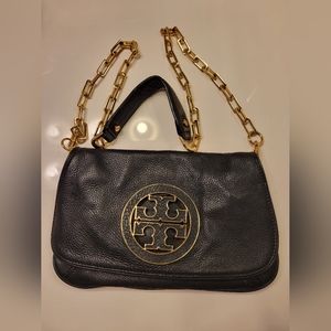 Lightly Used Black Pebble Leather Tory Burch Reva Cross Body Bag with Gold Chain